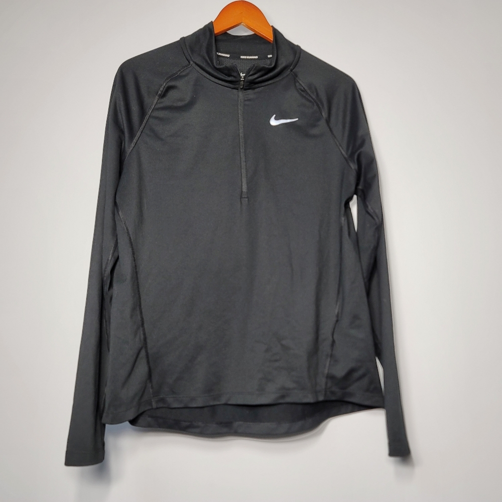 Women’s Nike running jacket 1/4 zip size Large thumb holes